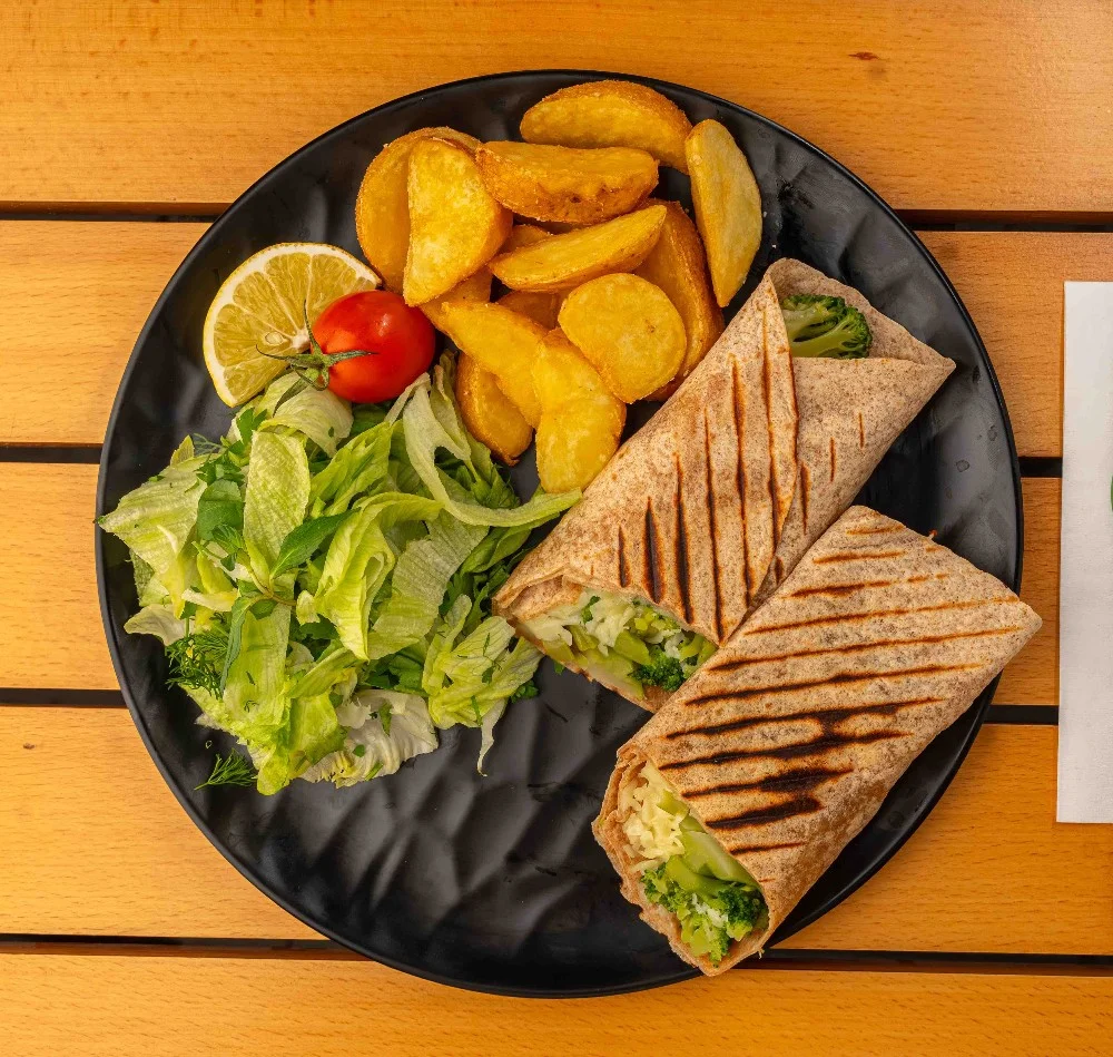 Brokoli,Peynirli Wrap Menü (gi,yl,v) 