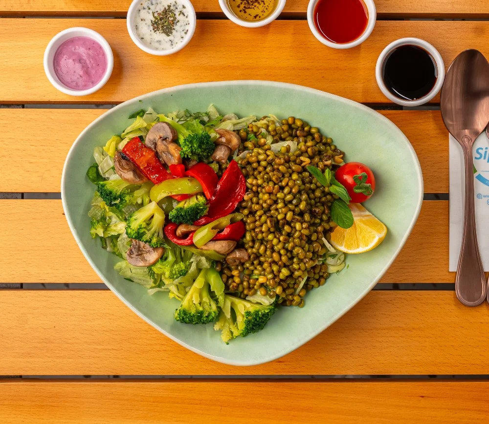 Salatalar Vitamin, Mineral ve Lif Kaynağı Menüler