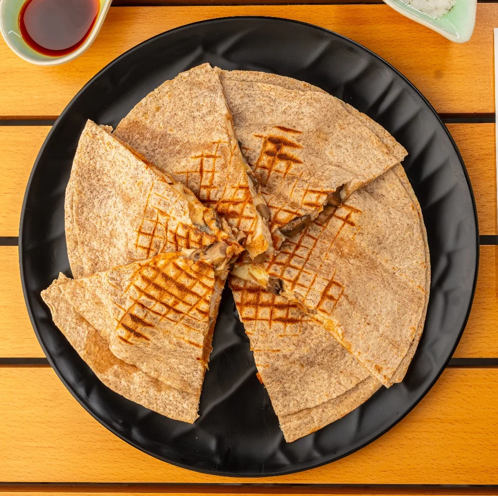 Tavuklu mantarlı peynirli quesadilla (yp,gi)    